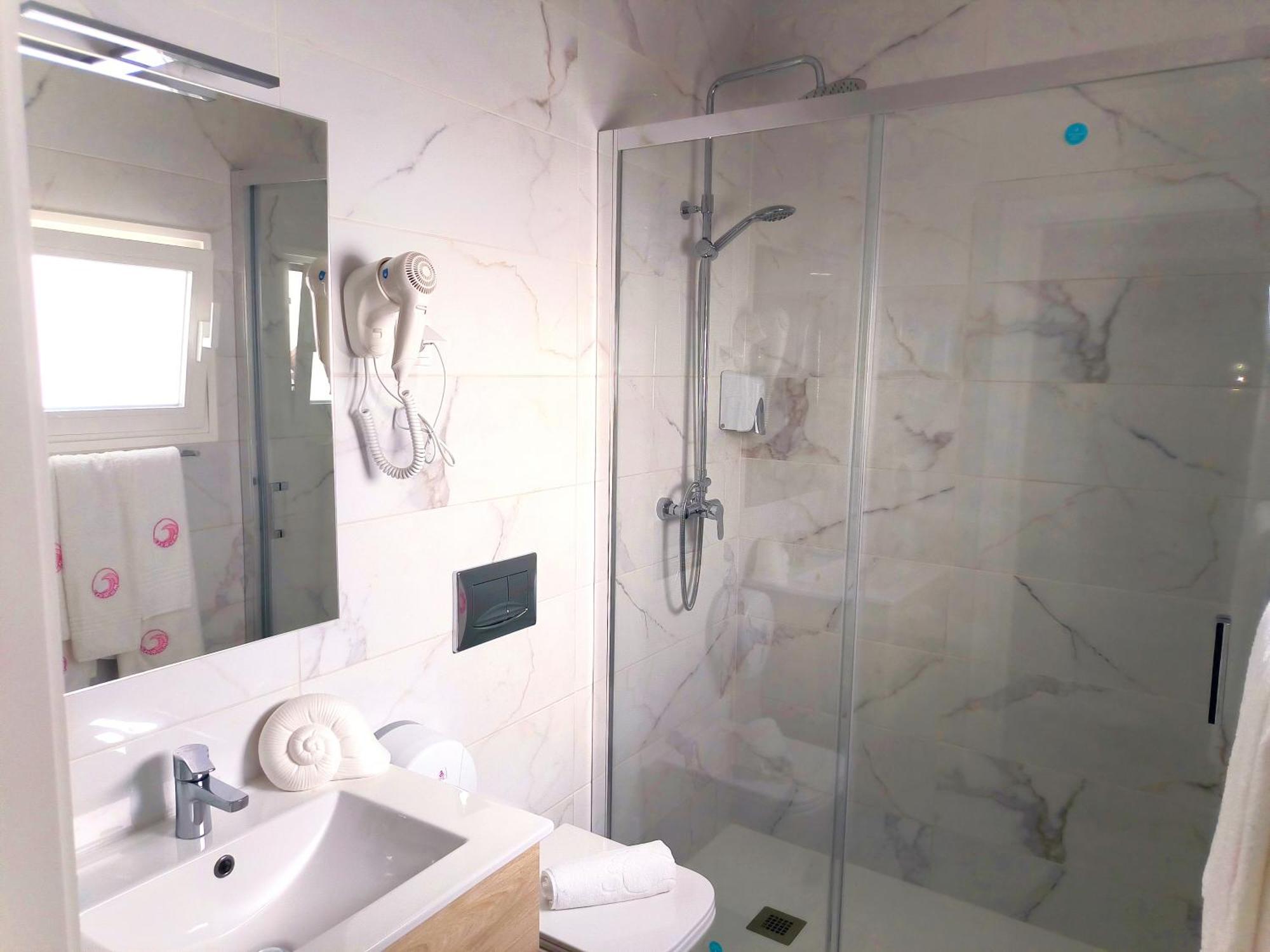 Mar Rosa, Estacionamento Gratuito Apartment Назаре Екстериор снимка